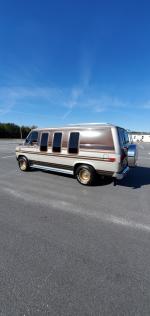 Chevrolet G20 Conversion Van  1988 года